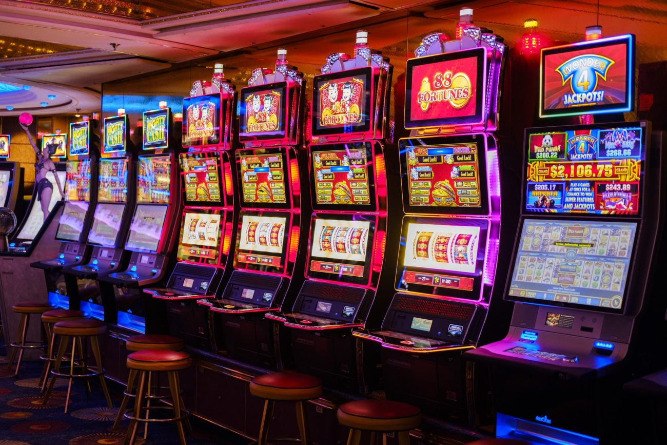 Live Baccarat Table